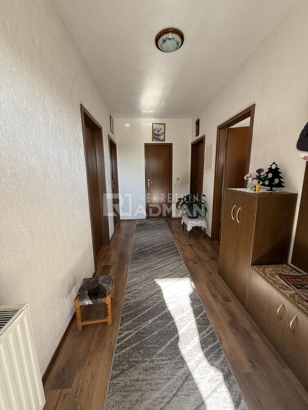 Haus Zu verkaufen - SPLITSKO-DALMATINSKA KAŠTELA