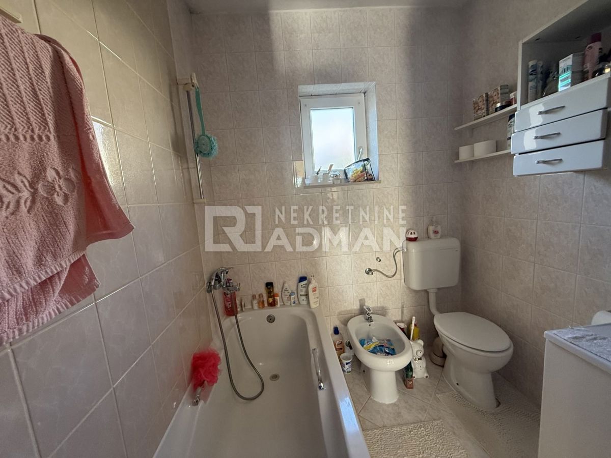 Haus Zu verkaufen - SPLITSKO-DALMATINSKA KAŠTELA