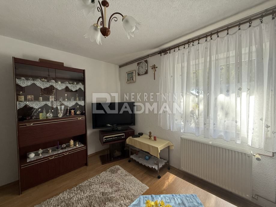 Haus Zu verkaufen - SPLITSKO-DALMATINSKA KAŠTELA