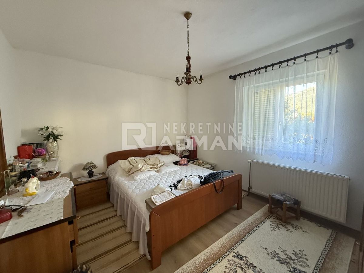 Haus Zu verkaufen - SPLITSKO-DALMATINSKA KAŠTELA