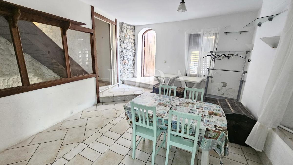 Kuća Na prodaju - PRIMORSKO-GORANSKA CRIKVENICA