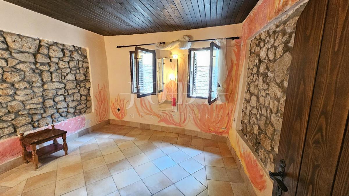 Kuća Na prodaju - PRIMORSKO-GORANSKA CRIKVENICA