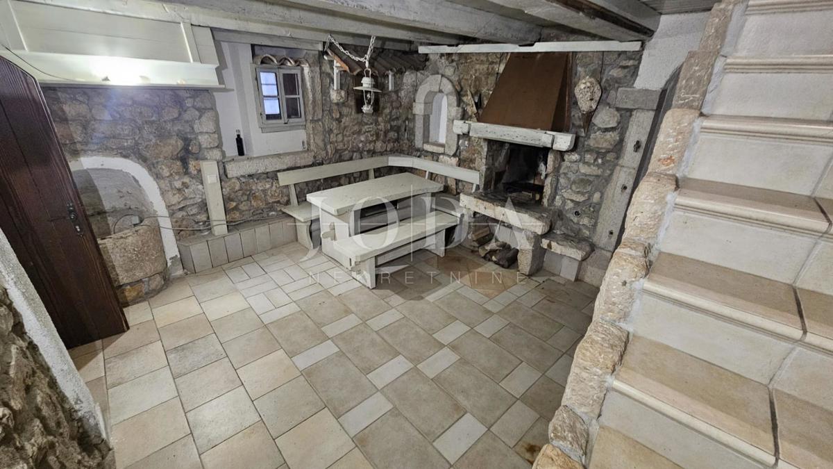 Kuća Na prodaju - PRIMORSKO-GORANSKA CRIKVENICA