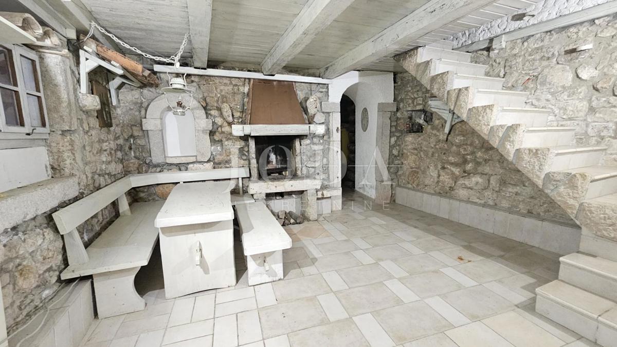 Kuća Na prodaju - PRIMORSKO-GORANSKA CRIKVENICA