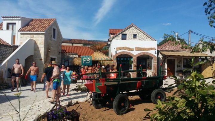 Lokal użytkowy na sprzedaż 300 m² – Vodice