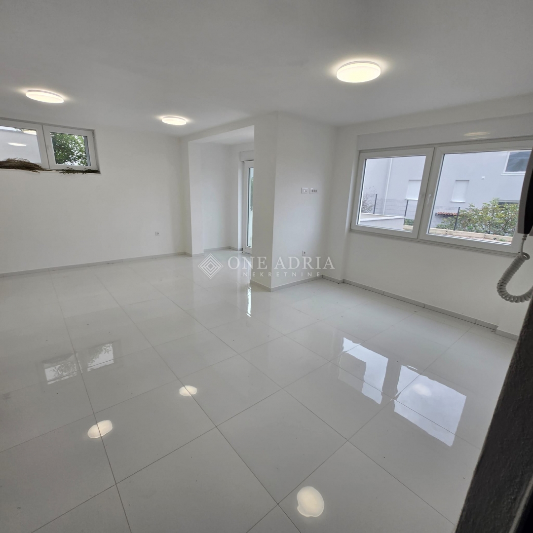 Appartamento In vendita - Primorsko-goranska Crikvenica - foto 3/10