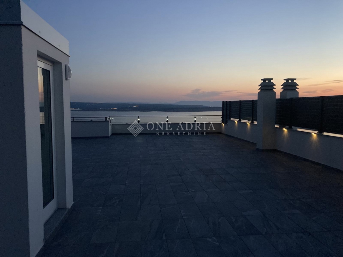 Appartamento In vendita - PRIMORSKO-GORANSKA CRIKVENICA