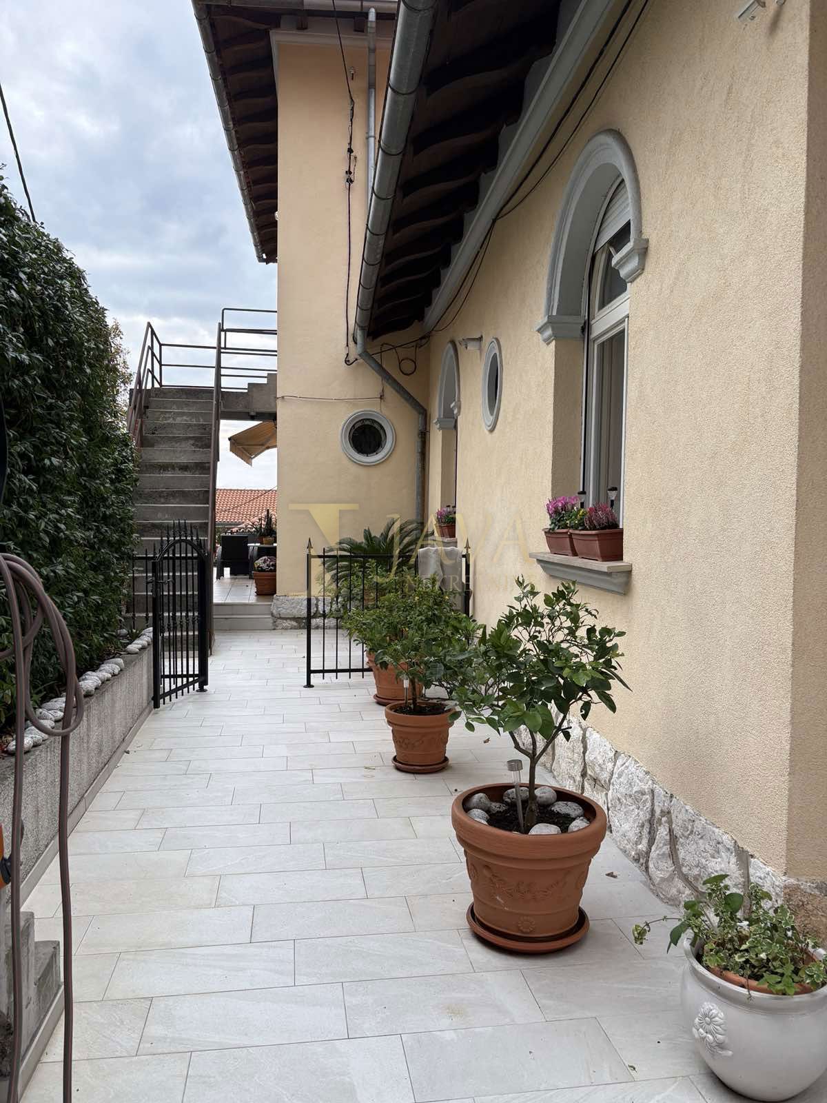 Flat For sale - PRIMORSKO-GORANSKA RIJEKA