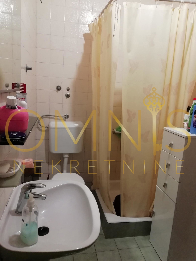 Kuća Na prodaju - PRIMORSKO-GORANSKA VINODOLSKA OPĆINA