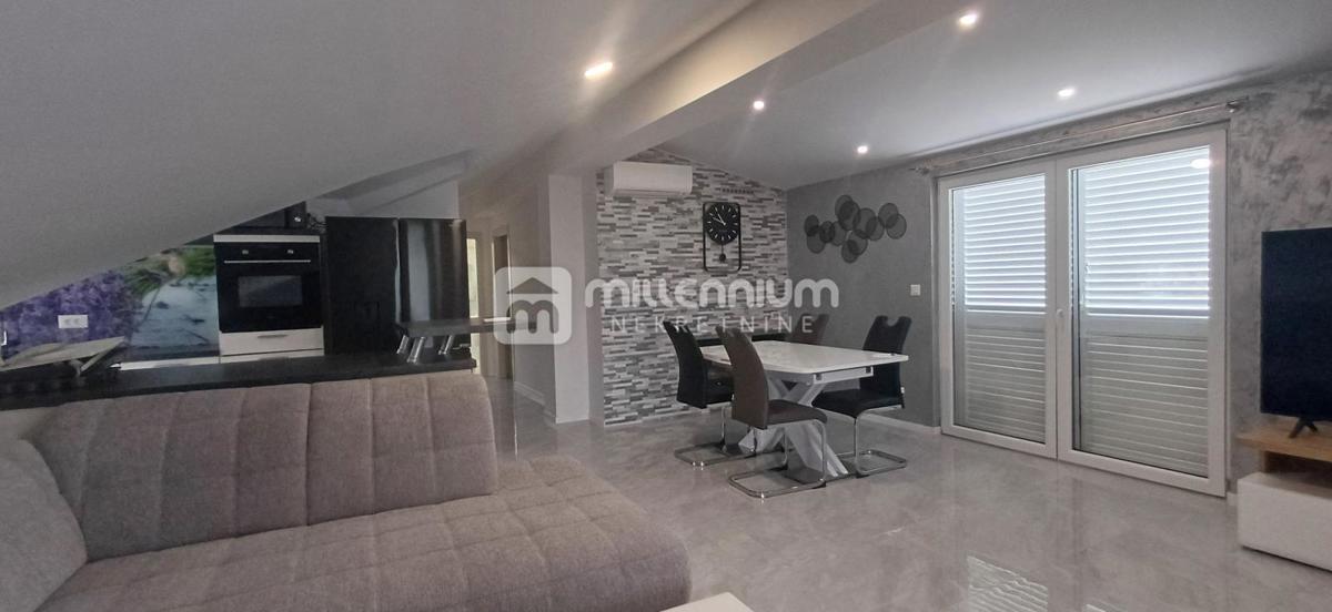 Apartment Zu verkaufen - PRIMORSKO-GORANSKA KASTAV