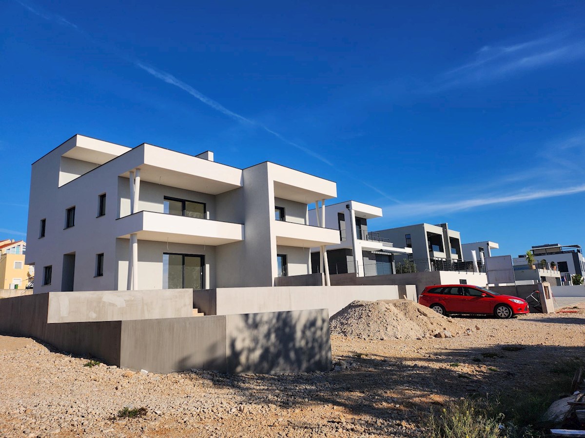 Apartma Na predaj - šibensko-kninska Vodice - foto 2/23