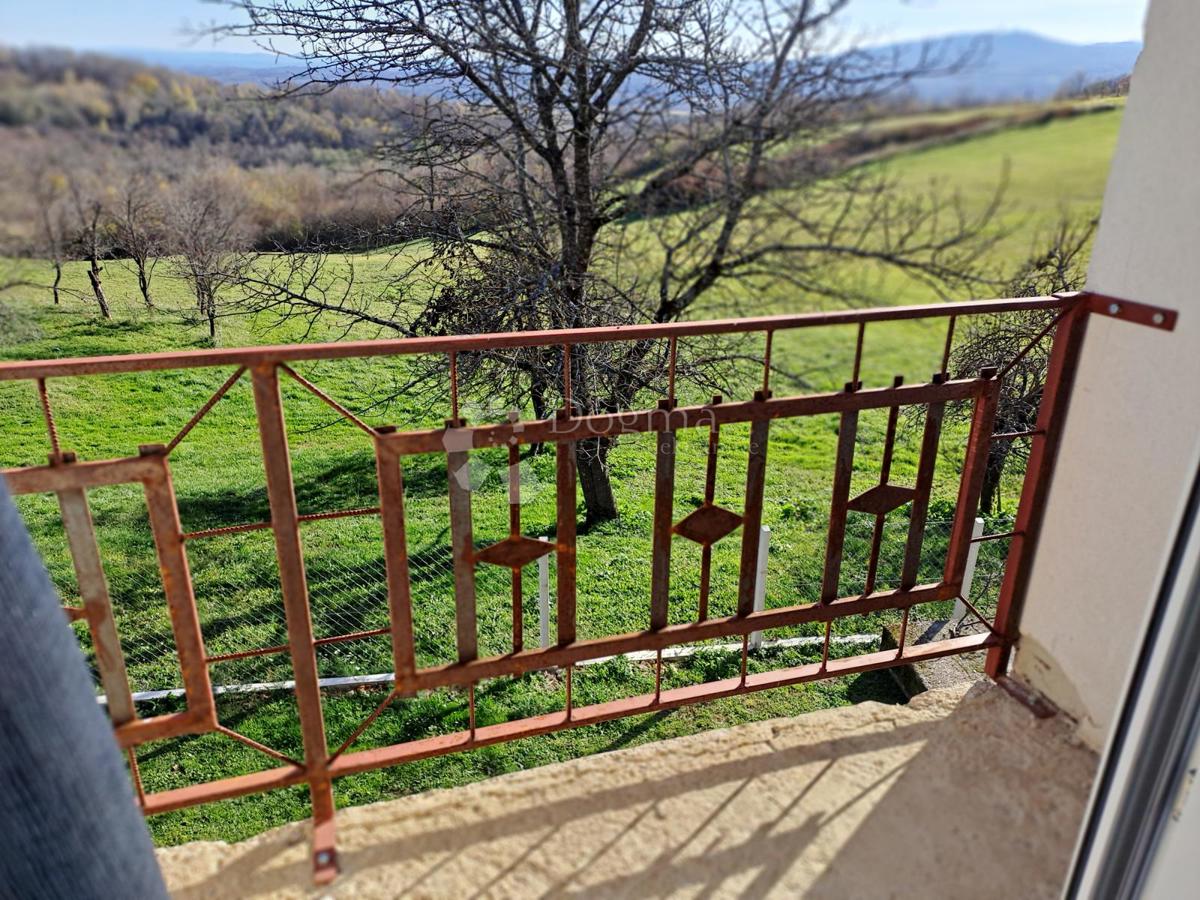 Dom Na sprzedaż - SISAČKO-MOSLAVAČKA GVOZD