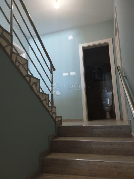 House For sale - ZADARSKA BENKOVAC