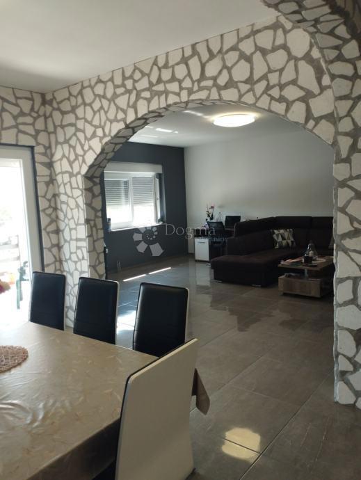 House For sale - ZADARSKA BENKOVAC