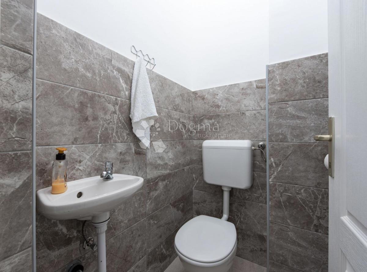 House For sale - ZADARSKA BENKOVAC