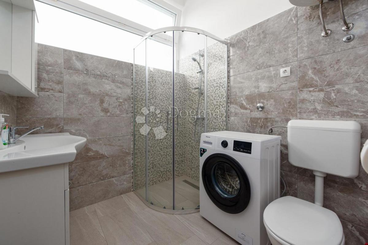 House For sale - ZADARSKA BENKOVAC
