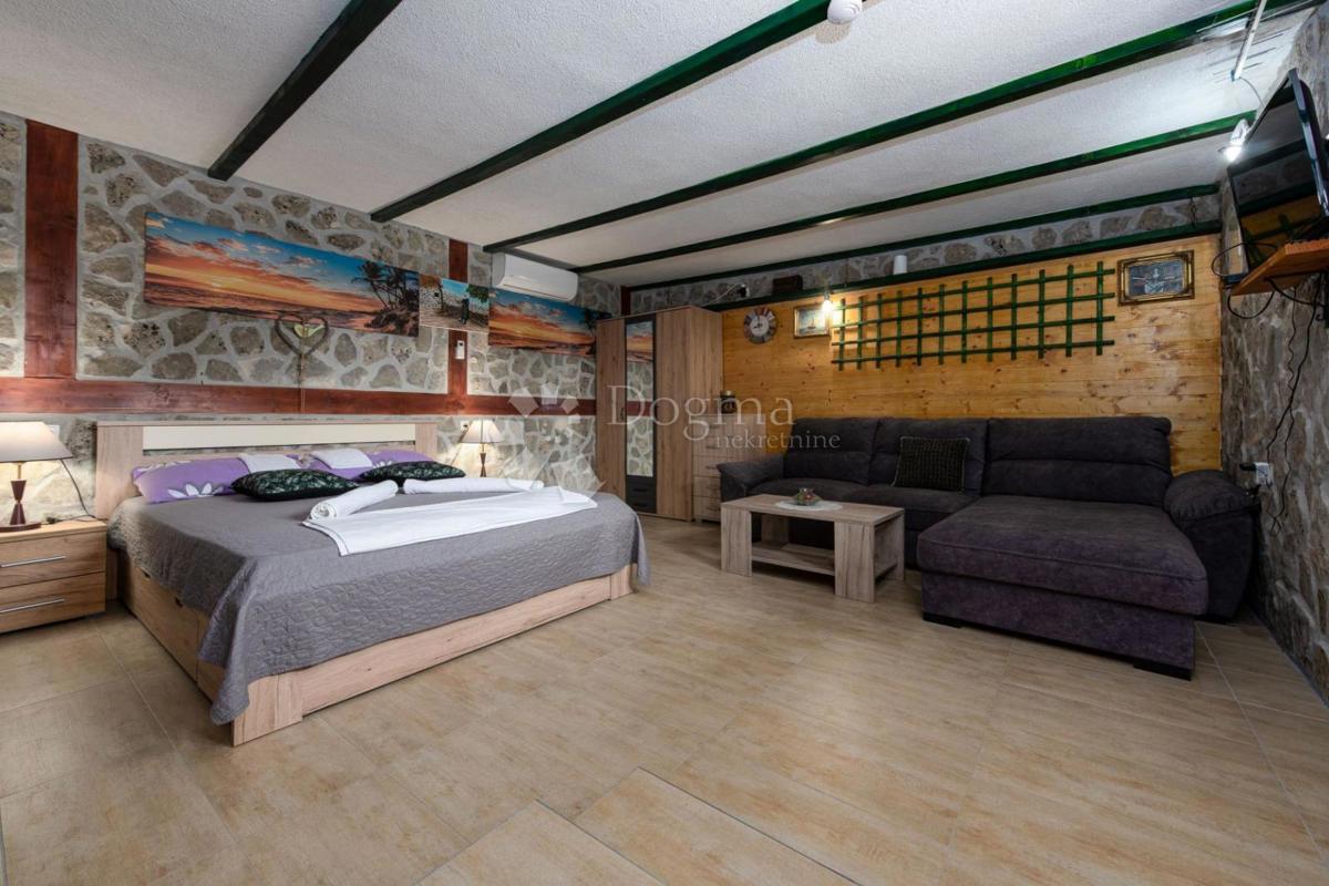 House For sale - ZADARSKA BENKOVAC