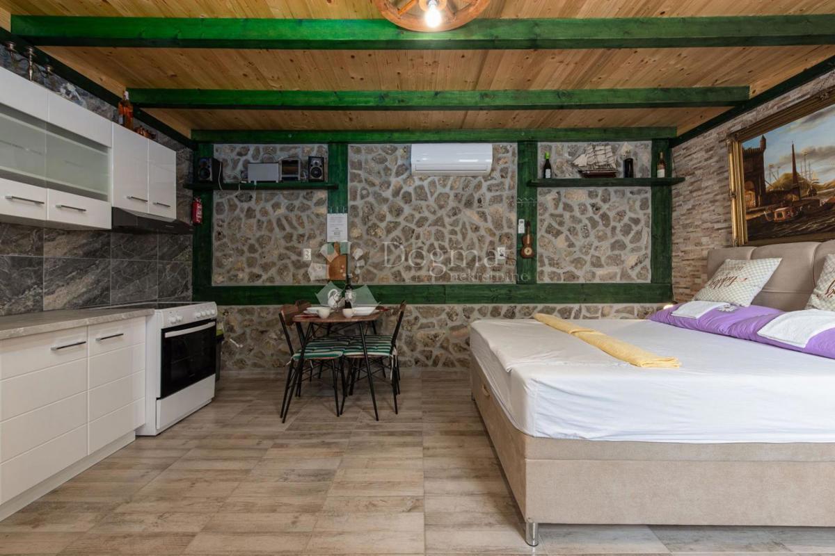 House For sale - ZADARSKA BENKOVAC