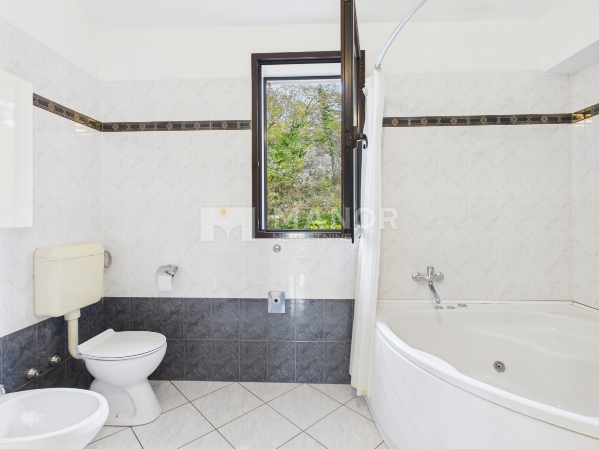 Casa In vendita - PRIMORSKO-GORANSKA VIŠKOVO