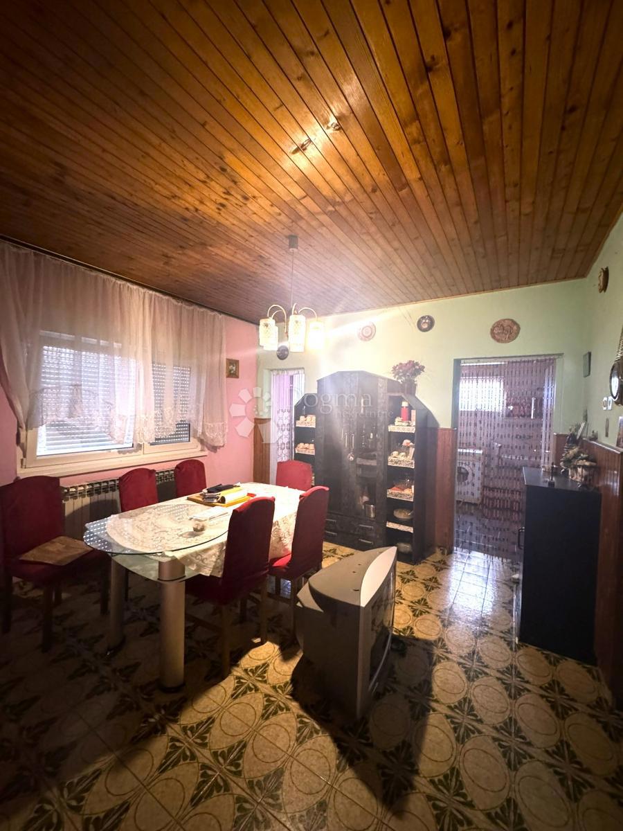 Kuća Na prodaju - BJELOVARSKO-BILOGORSKA VELIKO TROJSTVO