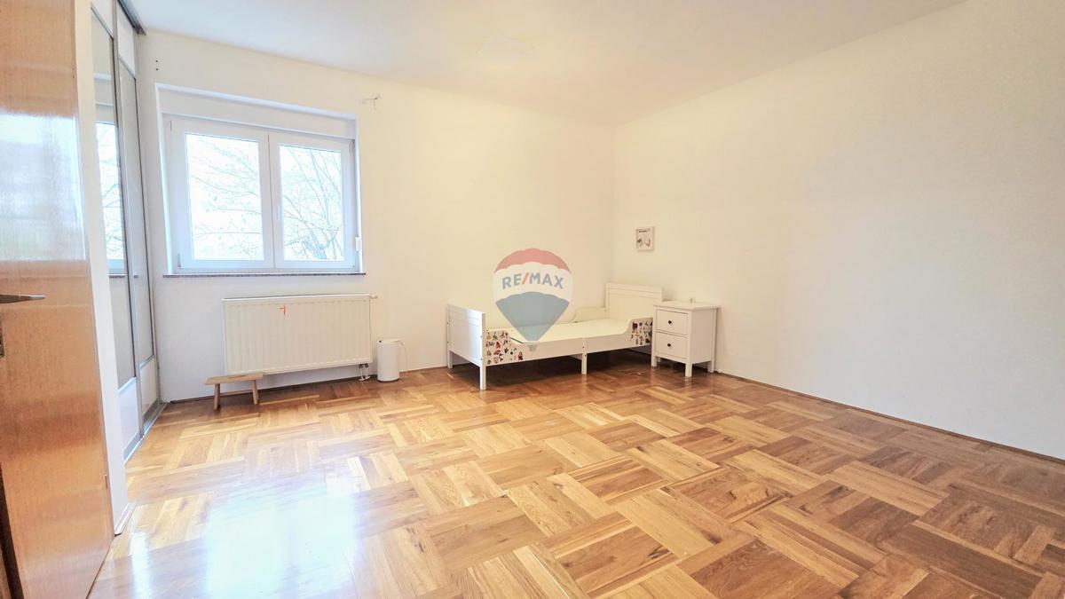 Dům K pronájmu - GRAD ZAGREB ZAGREB