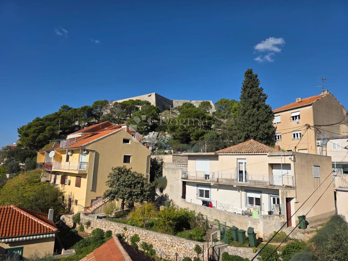 Kuća Na prodaju - ŠIBENSKO-KNINSKA ŠIBENIK