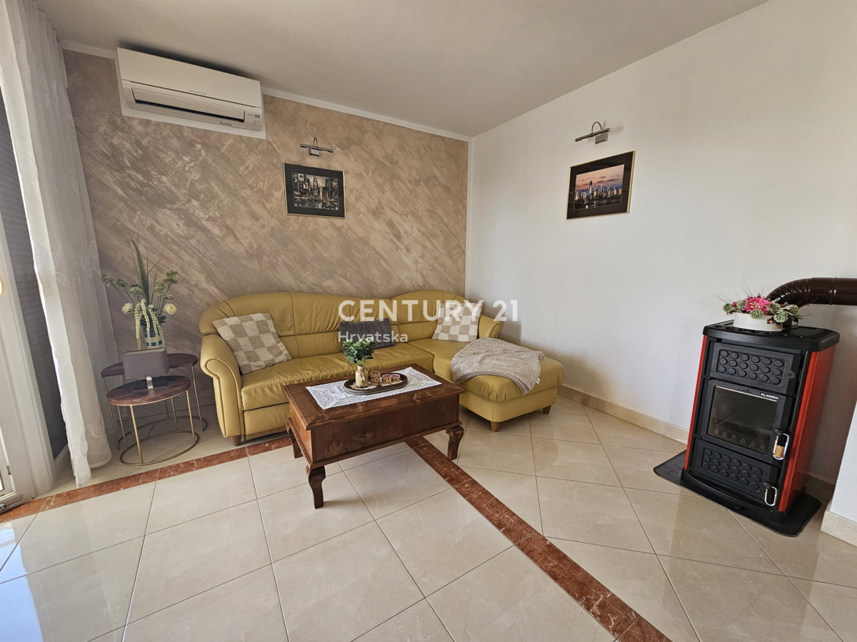 Apartmán Na predaj - ISTARSKA POREČ