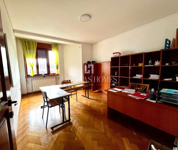Casa da affittare 420 m² – Zagreb