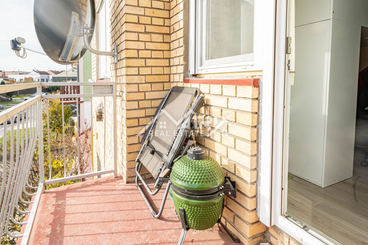 House For sale - OSJEČKO-BARANJSKA OSIJEK