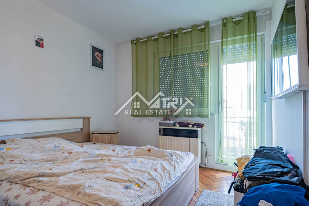 House For sale - OSJEČKO-BARANJSKA OSIJEK