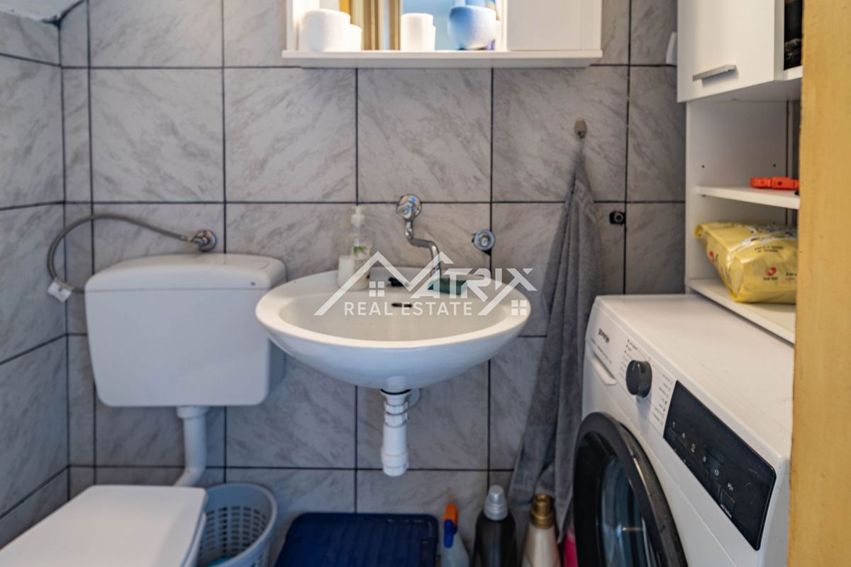 House For sale - OSJEČKO-BARANJSKA OSIJEK