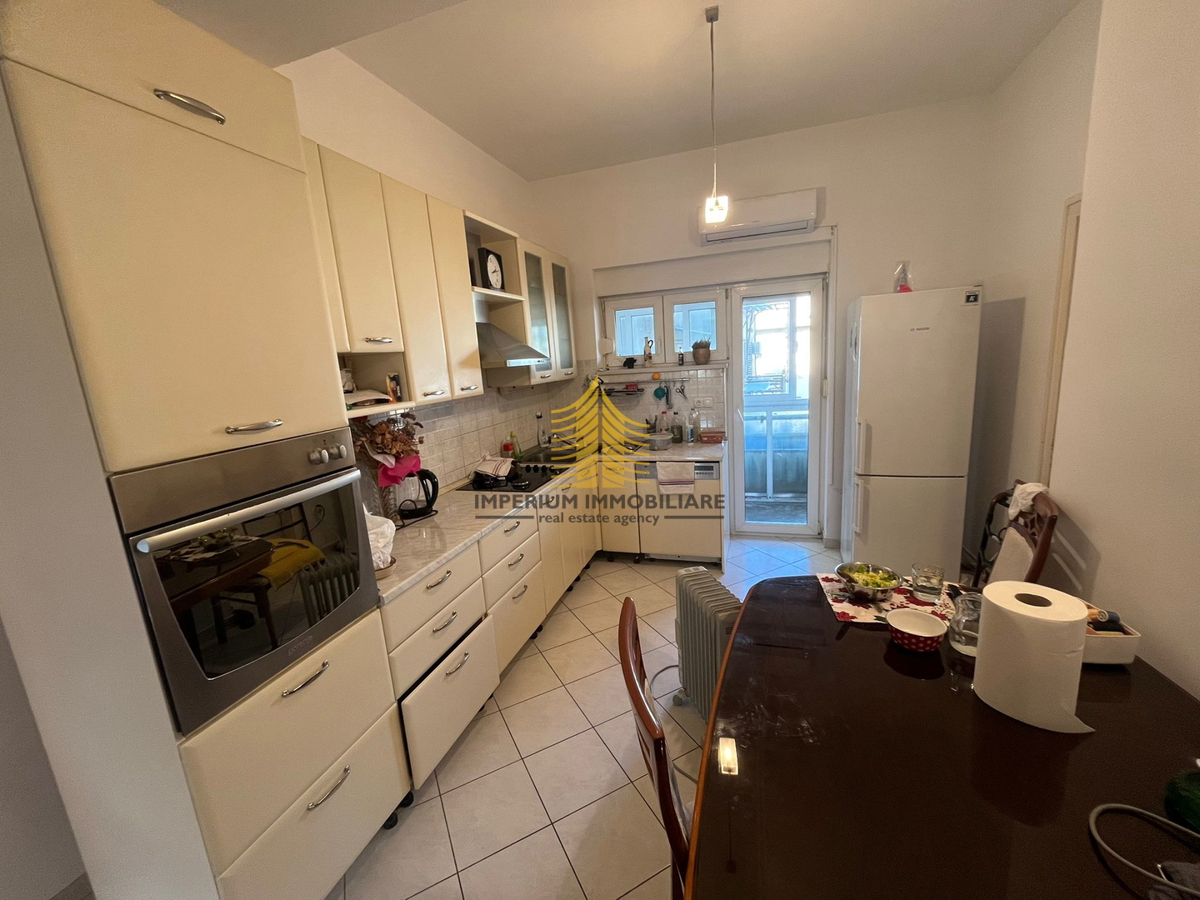 Flat For sale - SPLITSKO-DALMATINSKA SPLIT