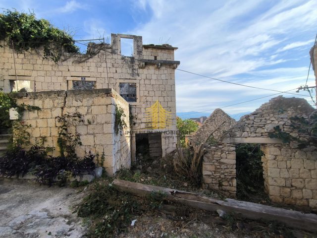 Haus Zu verkaufen - Splitsko-dalmatinska Brač - foto 2/11