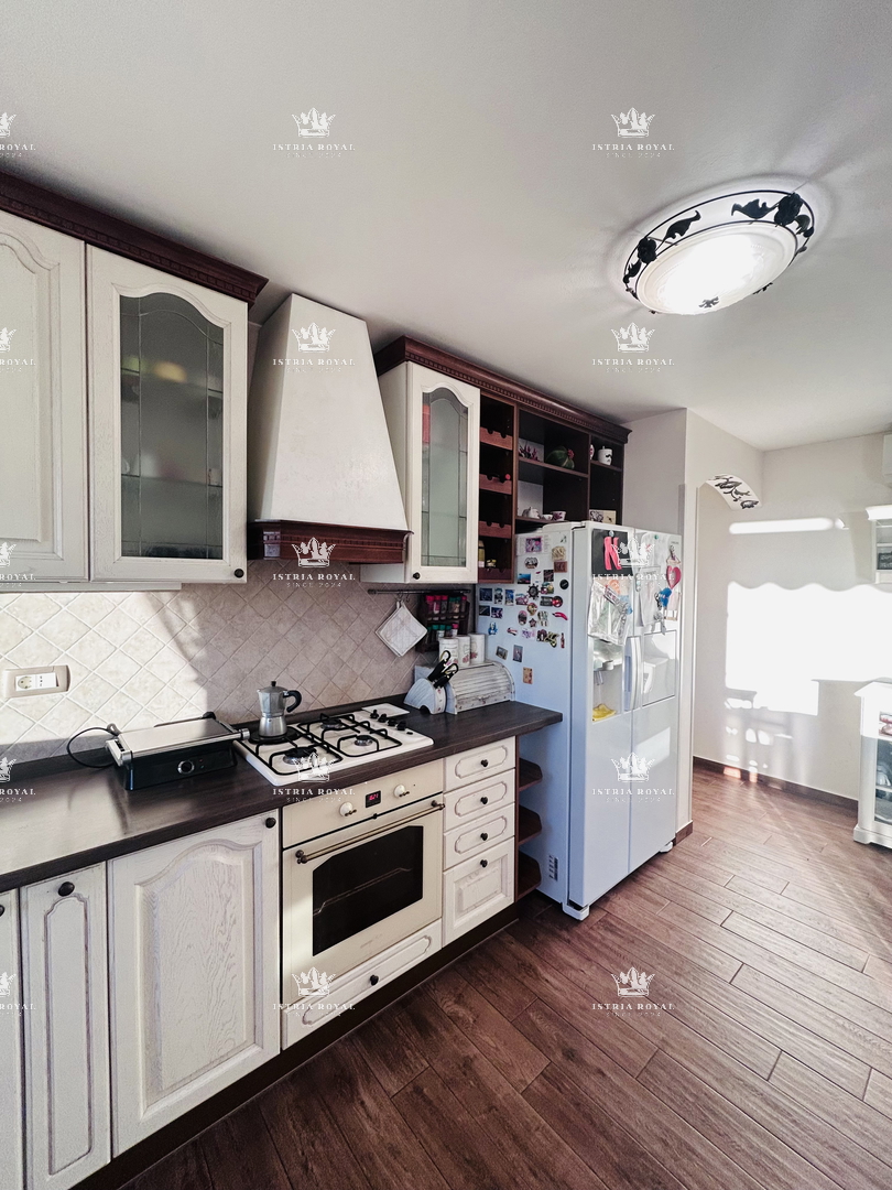Flat For sale - ISTARSKA NOVIGRAD