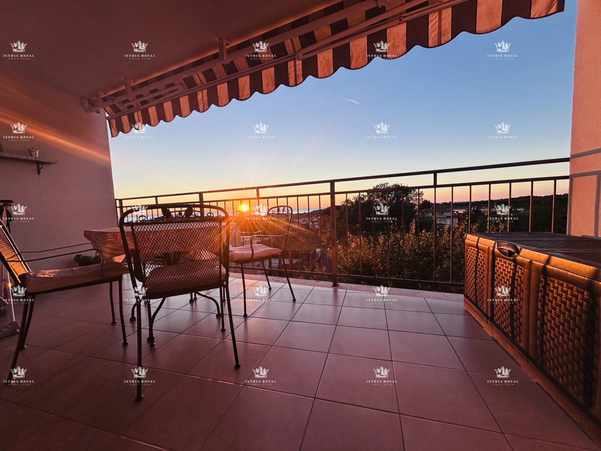Flat For sale - ISTARSKA NOVIGRAD