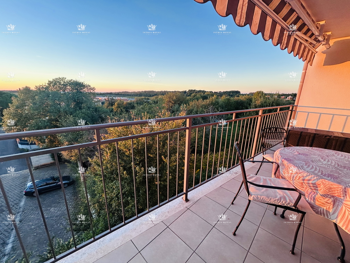 Flat For sale - ISTARSKA NOVIGRAD