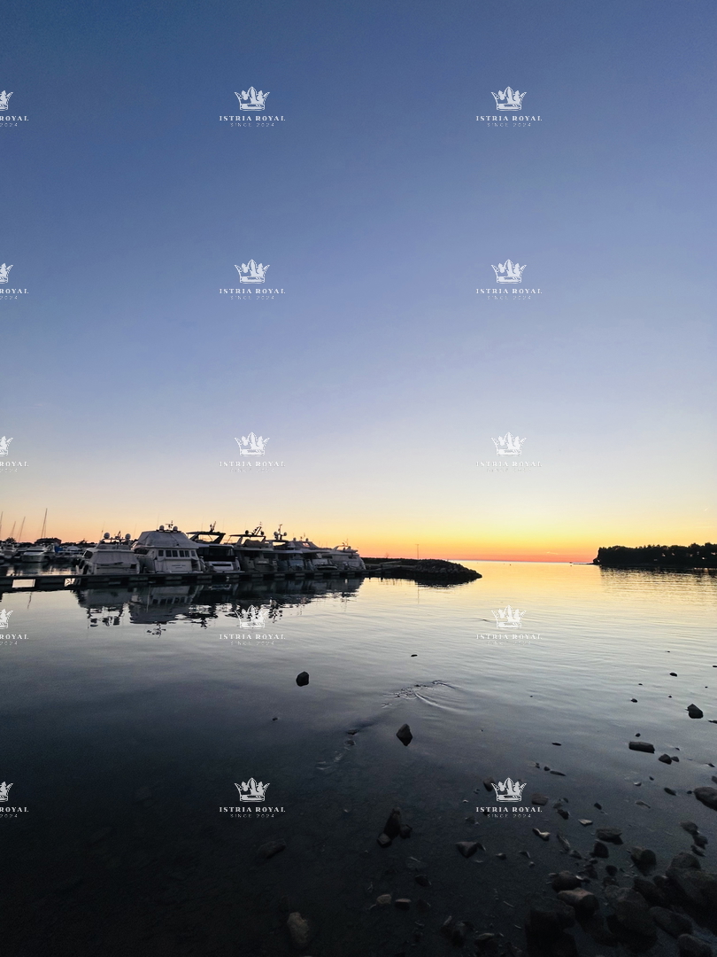 Flat For sale - ISTARSKA NOVIGRAD