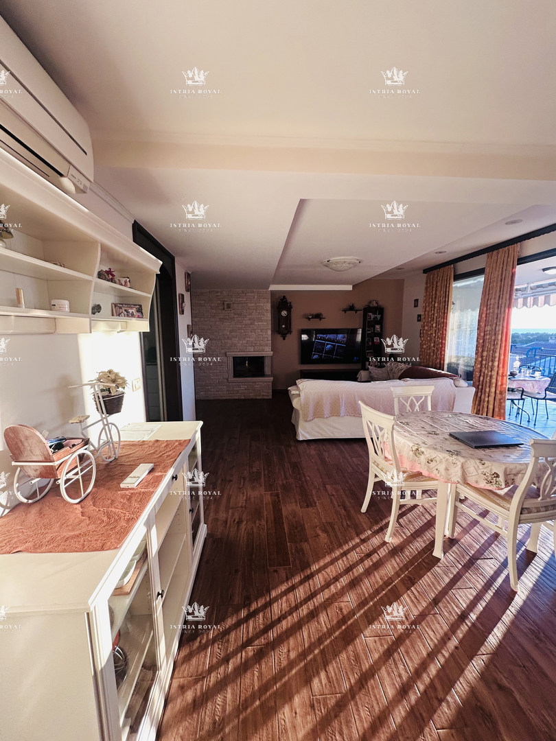 Flat For sale - ISTARSKA NOVIGRAD