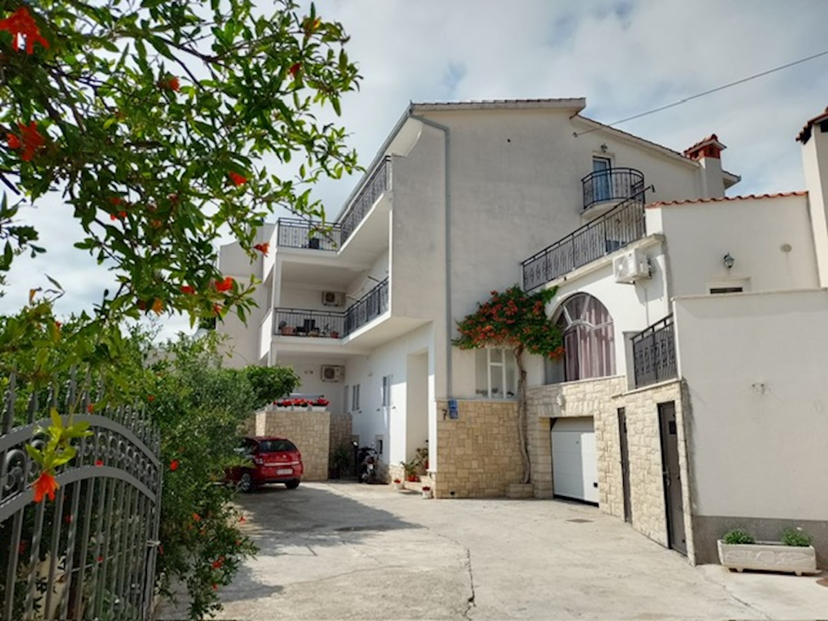 House For sale - Splitsko-dalmatinska Dugi Rat - foto 1/15