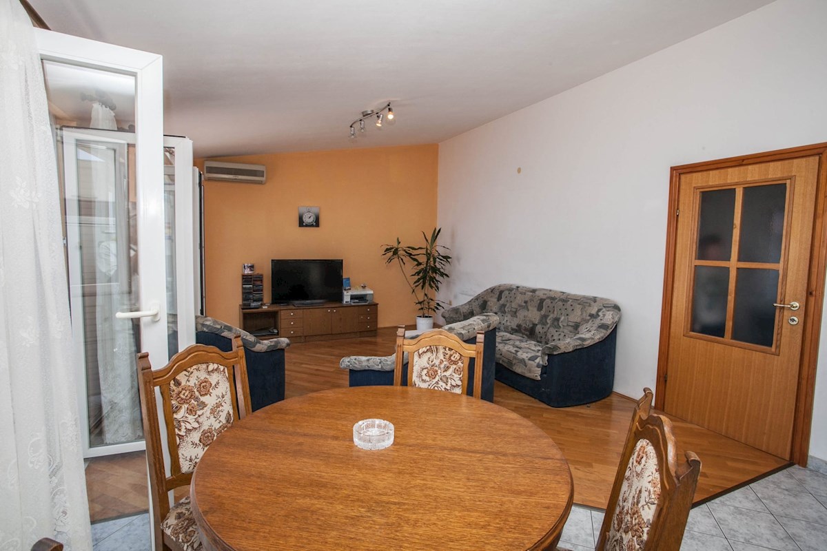 House For sale - Splitsko-dalmatinska Dugi Rat - foto 4/15