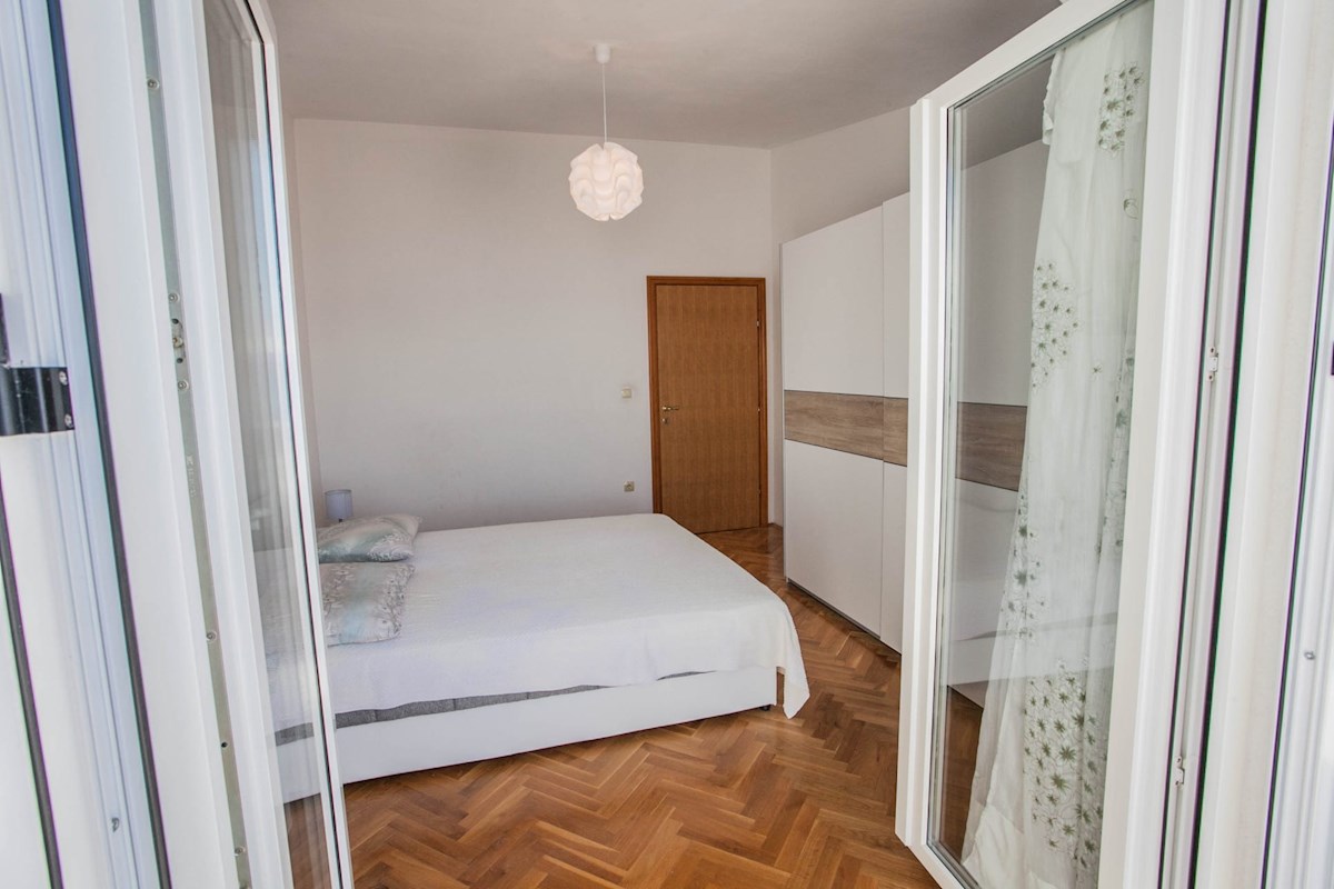 House For sale - SPLITSKO-DALMATINSKA DUGI RAT
