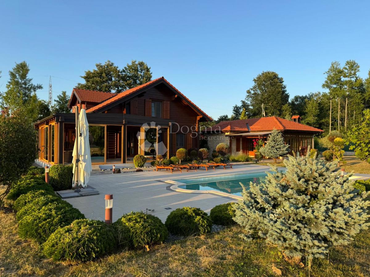 Haus Zu verkaufen - LIČKO-SENJSKA LOVINAC