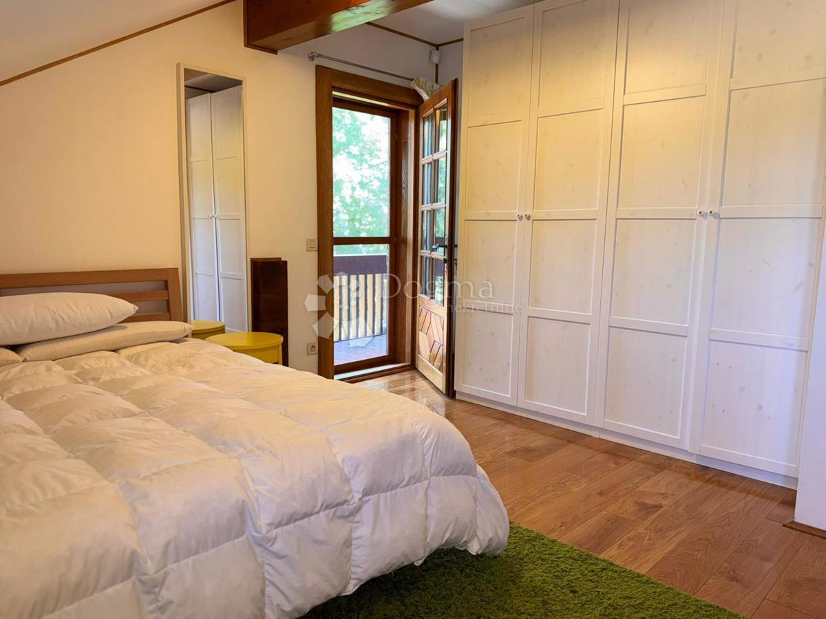 Haus Zu verkaufen - LIČKO-SENJSKA LOVINAC