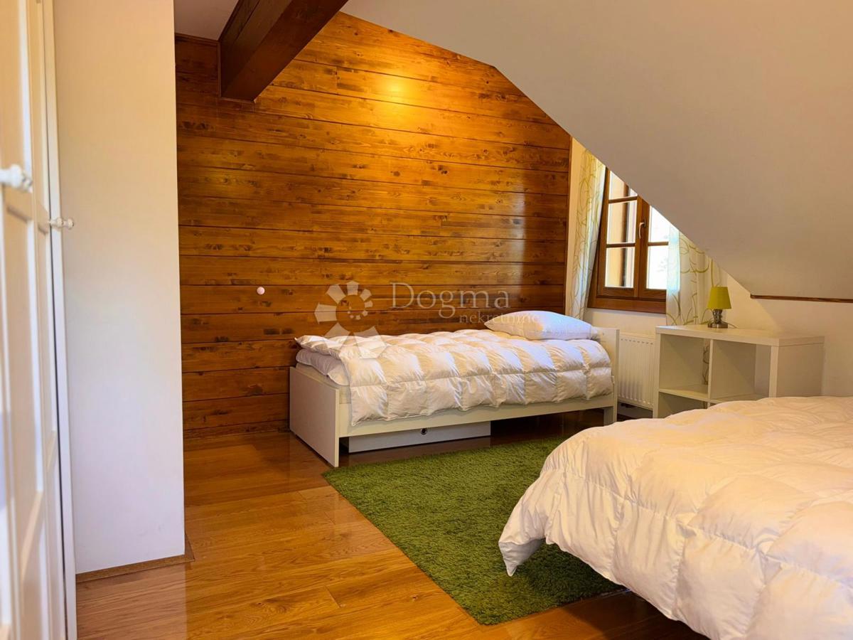 Haus Zu verkaufen - LIČKO-SENJSKA LOVINAC