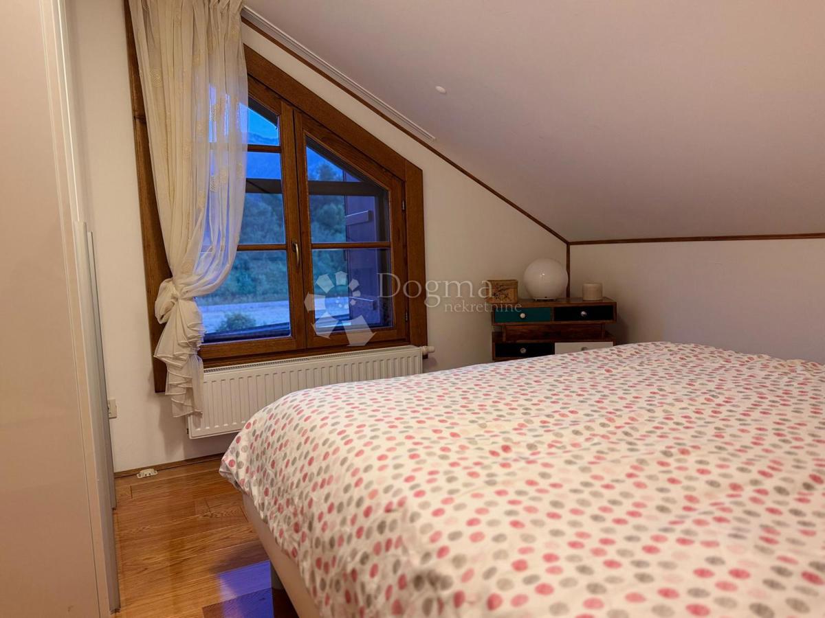 Haus Zu verkaufen - LIČKO-SENJSKA LOVINAC