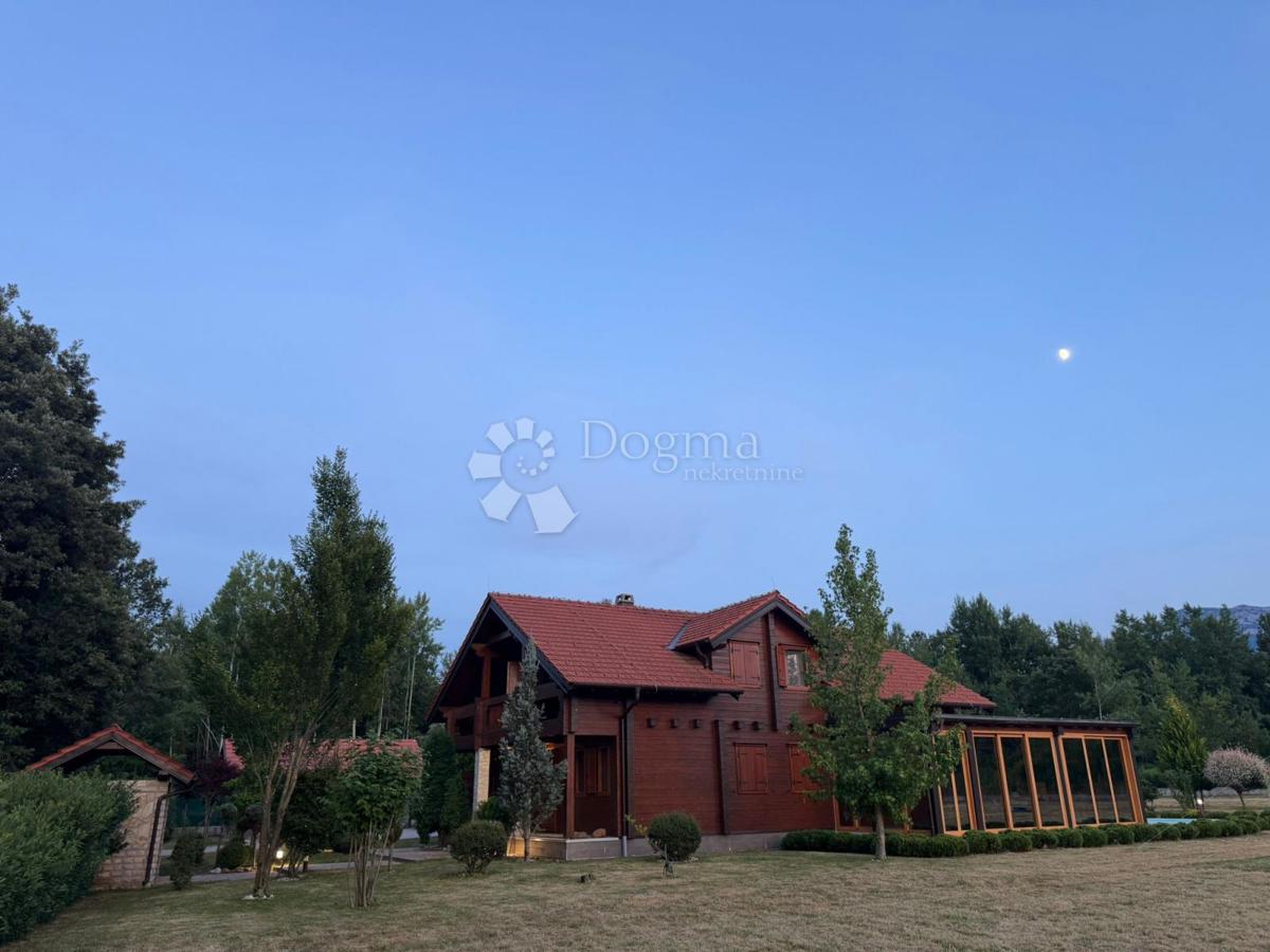 Haus Zu verkaufen - LIČKO-SENJSKA LOVINAC