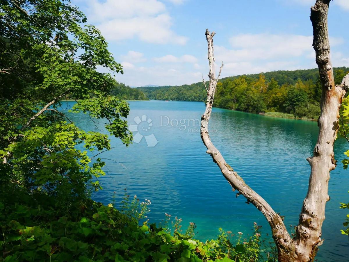 Zemljište Na prodaju - LIČKO-SENJSKA PLITVIČKA JEZERA