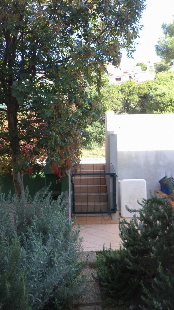 Apartment Zu verkaufen - PRIMORSKO-GORANSKA CRES