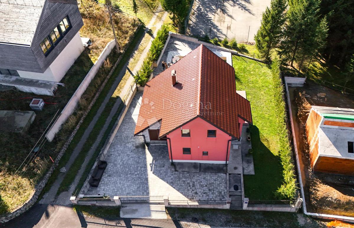 House For sale - PRIMORSKO-GORANSKA LOKVE