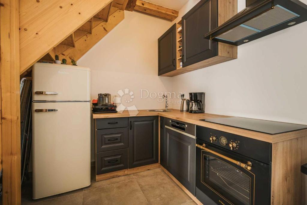 Casa In vendita - ISTARSKA POREČ